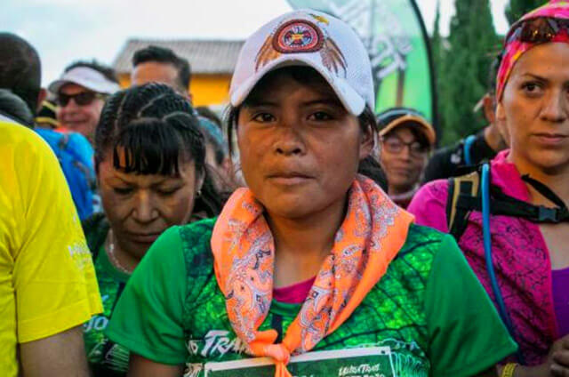 Tarahumara María Lorena Ramírez gana maratón en Puebla